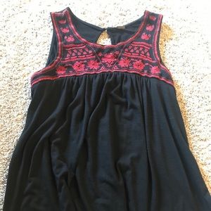 Cute embroidered tank!